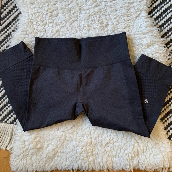 lululemon athletica Pants - LULULEMON grey ebb to street crop leggings